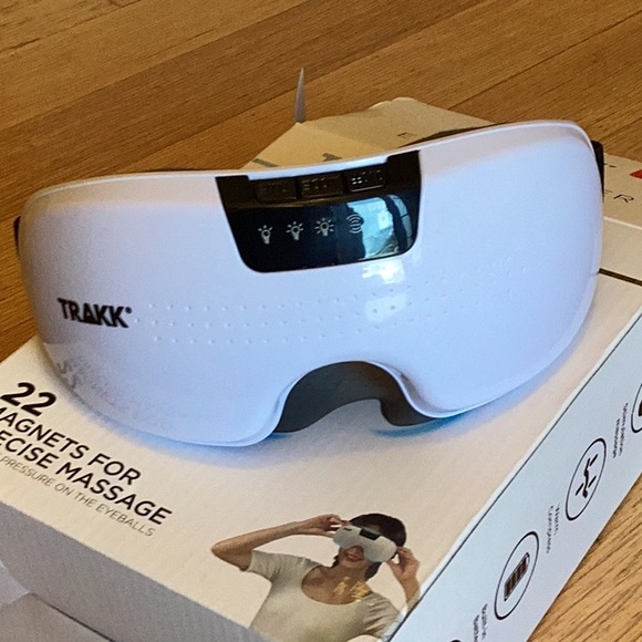 Trakk Relaxation Collection Eye Massager with heat. Everything as it was when op - Picture 7 of 8